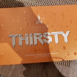 Thirsty eyeshadow palette